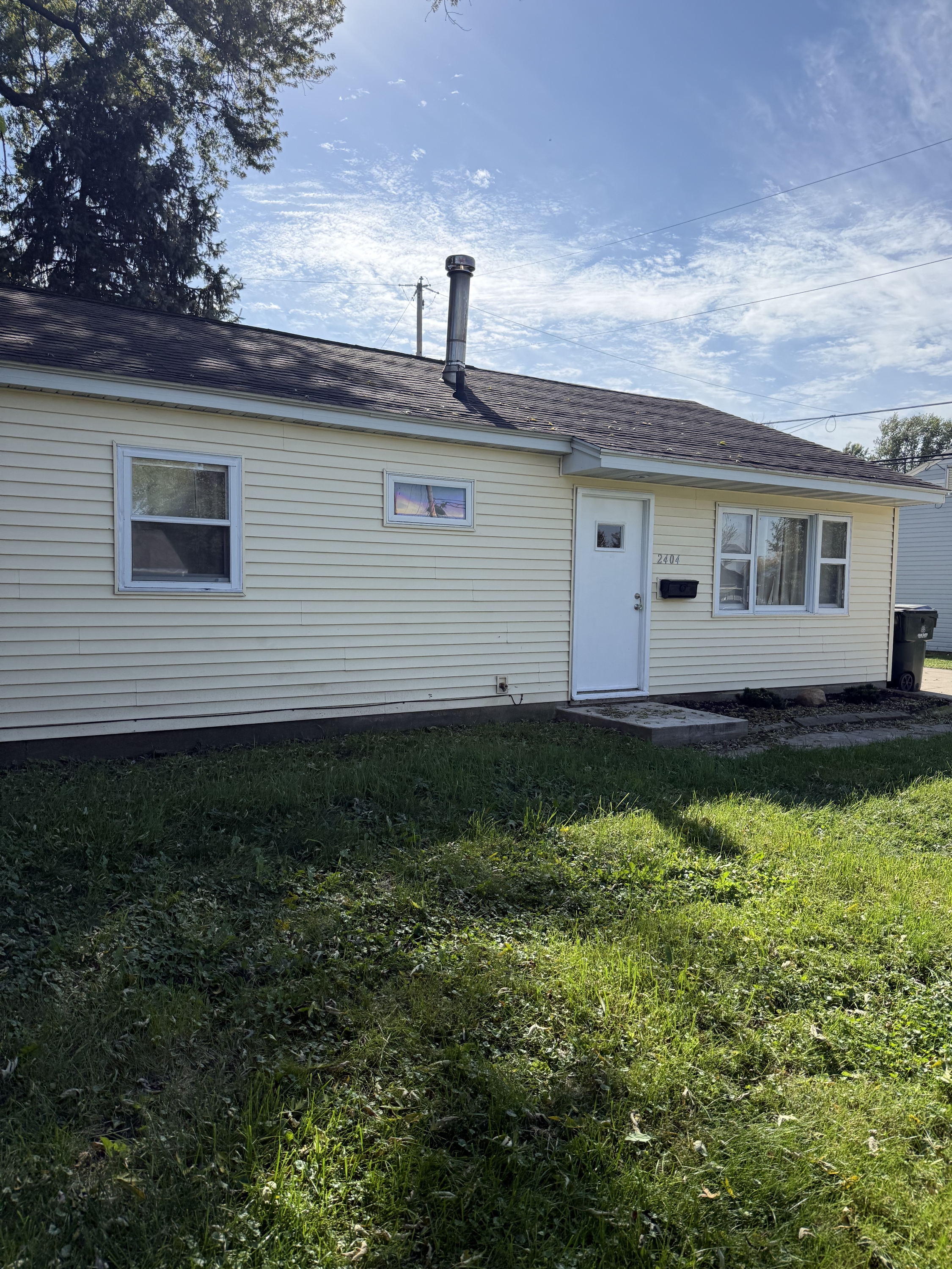 2404 Wisconsin Street Southwest