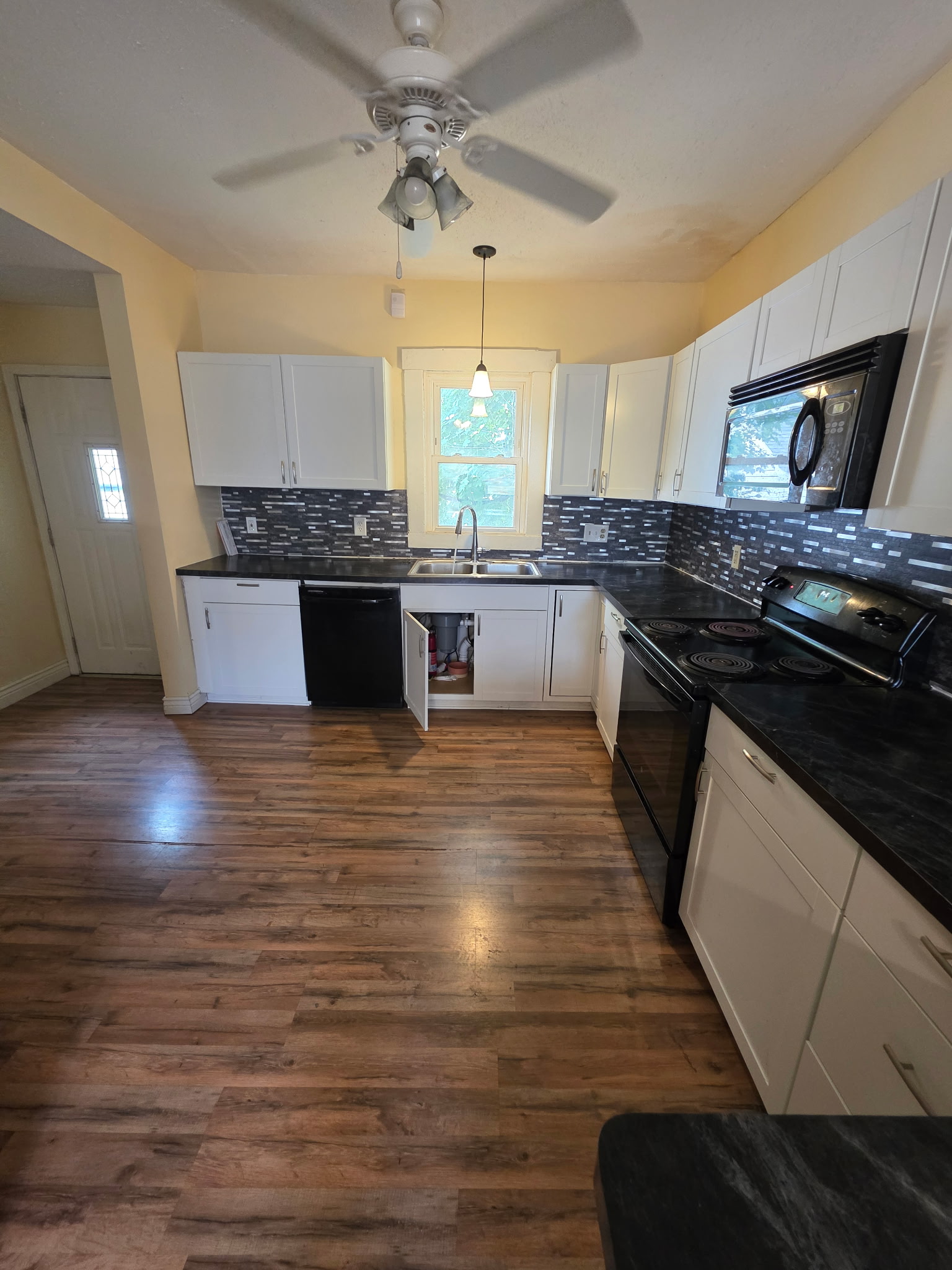 1292 30th Street Northeast