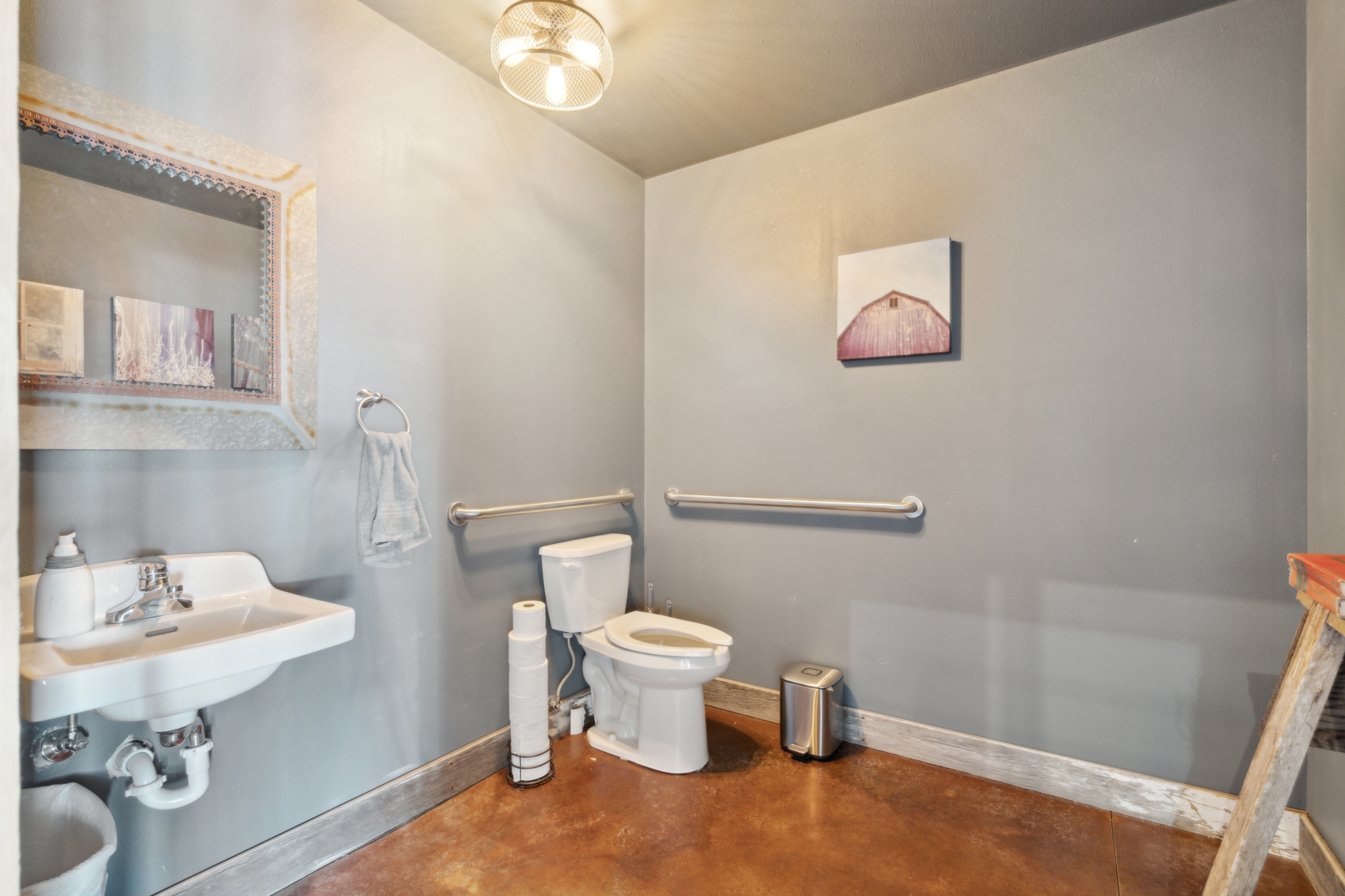 Property thumbnail image